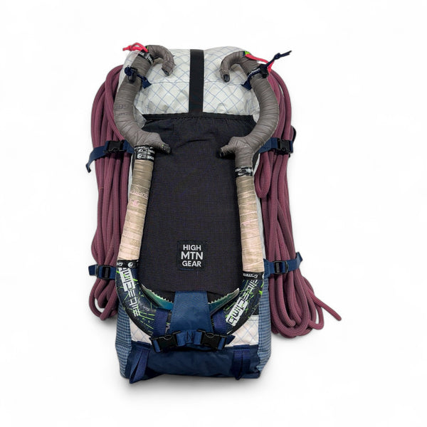 Wrangler 35L Ultralight Backpack Glacier / Medium (5'4